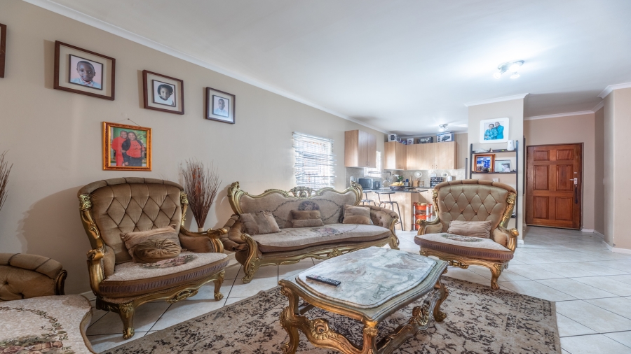 3 Bedroom Property for Sale in Parklands Western Cape